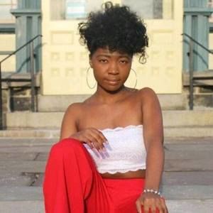 Meet your Posher, Janise